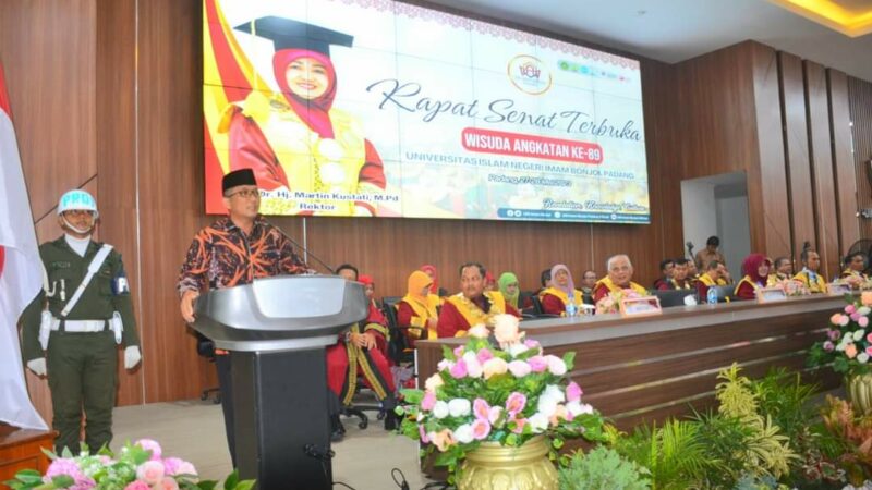 Orasi Ilmiah di Wisuda UIN Imam Bonjol, Wako Padang: Kita Harapkan Dukungan Kampus Majukan Pendidikan