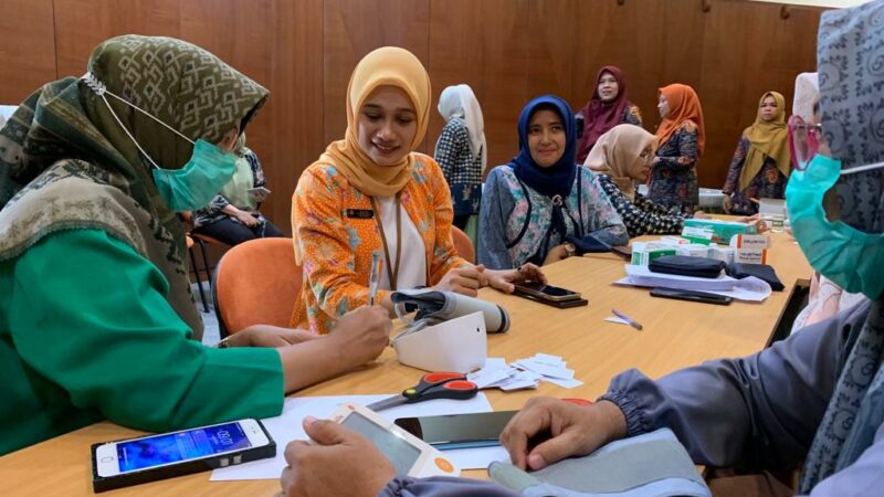 Puskesmas Luki Lakukan Skrining PTM Karyawan Semen Padang Group