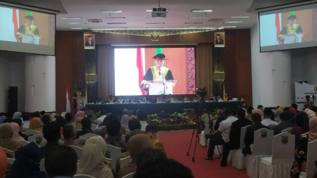 Prof. Asrinaldi: Perbedaan Identitas Politik Lumrah, Namun Mesti Dibingkai UUD 1945