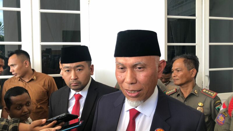 Gubernur Sumbar, Mahyeldi Ansharullah menegaskan bahwa dirinya tidak pernah memberikan pernyataan soal kesiapan untuk menampung Rohingnya
