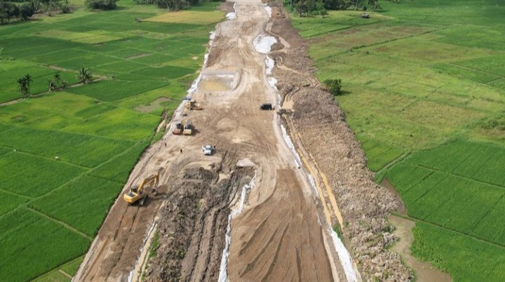 PT Hutama Karya (Persero) memaparkan progres pengerjaan jalan tol Padang-Pekanbaru yang menghubungkan dua provinsi, Sumbar dan Riau