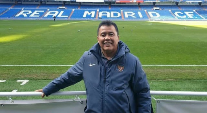 Mantan pelatih Semen Padang FC, Syafrianto Rusli meninggal dunia pada Kamis (18/5/2023). Meninggal pelatih asal Tanah Datar ini diketahui