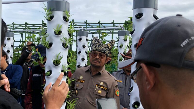 Mentan RI Syahrul Yasin Limpo mengunjungi Kota Padang, untuk memantau kesiapan Kota Padang menjadi tuan rumah Pekan Nasional Penas Tani