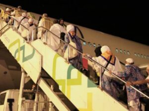 Embarkasi Padang telah memberangkatkan 12 kloter CJH ke Tanah Suci hingga hari ini. delapan kloter CJH Sumbar dan empat kloter dari Bengkulu