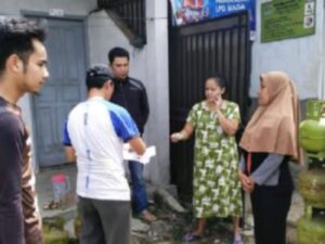 Andre Rosiade mendapatkan banyak aspirasi dari masyarakat Kabupaten Agam yang mengeluhkan langkanya gas elpiji (LPG) 3 Kilogram. Mereka