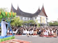 Kepala Kantor Kemenag Kota Payakumbuh, Joben mengatakan, pada Idul Adha 1444 H ini, ada total 1.564 ekor hewan kurban yang akan disembelih