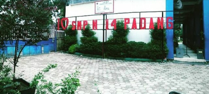 Disdikbud Padang menerima siswa baru untuk dua SMP filial pada 2023. Sekolah tersebut yaitu SMP Negeri 44 dan SMP Negeri 47.