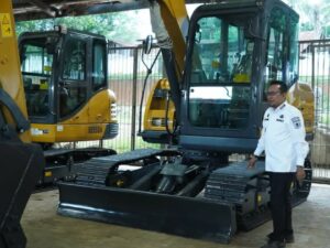 Antisipasi Bencana, Pemkab Tanah Datar Beli 2 Unit Eskavator
