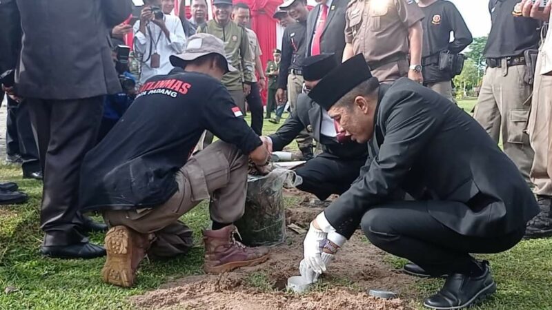 Kurangi Genangan Air, Pemko Padang Ajak Warga Pasang Biopori
