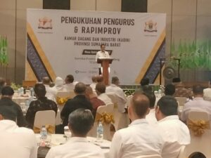 Resmi Dikukuhkan, Berikut Pengurus Kadin Sumbar Periode 2022-2027
