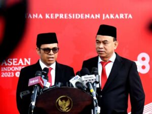 Presiden Minta Duet Budi Ari Setiadi dan Nezar Patria Selesaikan BTS