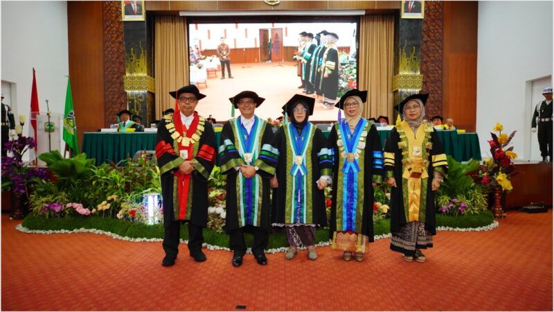 Unand Kukuhkan 3 Guru Besar dari Pertanian dan Keperawatan