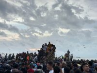 Tabuik Dibuang ke Laut jadi Penutup Rangkaian Festival Hoyak Tabuik 2023