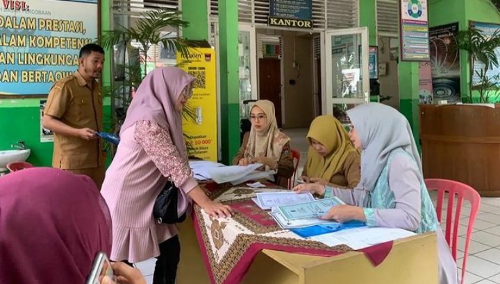 Tahap I pendaftaran PPDB Online Sekolah Dasar (SD) negeri di Kota Padang tahun pelajaran 2023/2024 sudah berakhir pada 28 Juni lalu.