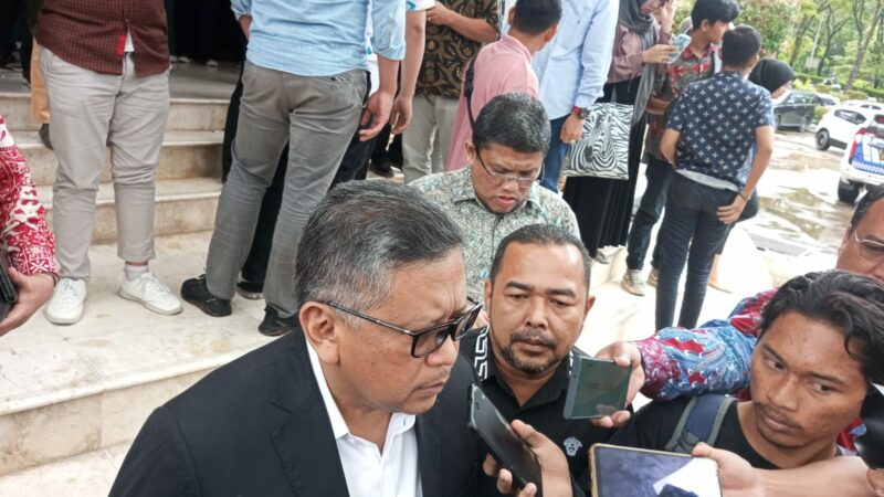 Sekretaris Jenderal PDI Perjuangan, Hasto Kristiyanto ungkap penyebab kekalahan partainya pada Pemilu 2019 di Sumatra Barat. Hal itu kata