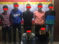 Diduga melakukan penyalahgunaan narkotika jenis ganja, tujuh orang pemuda ditangkap Sat Narkoba Polresta Bukittinggi, Kamis (6/7/2023).
