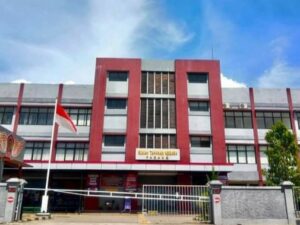 Rutan Kelas IIB Padang memindahkan lima orang narapidana ke Lapas Kelas III Alahan Panjang pada Jumat (21/7/2023).