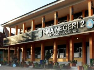 SMAN 1 Padang Panjang bakal membuka Penerimaan Peserta Didik Baru (PPDB) Kelas Asrama pada 19-27 Februari mendatang secara online.