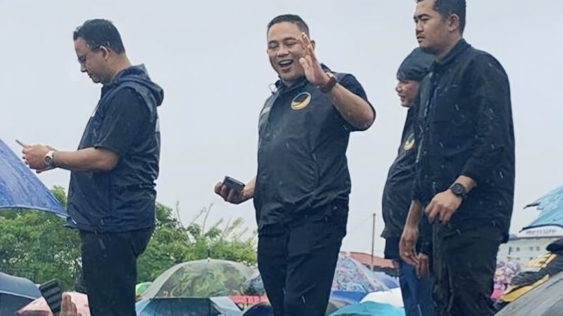 Haji Suherman saat bersama Anies Baswedan