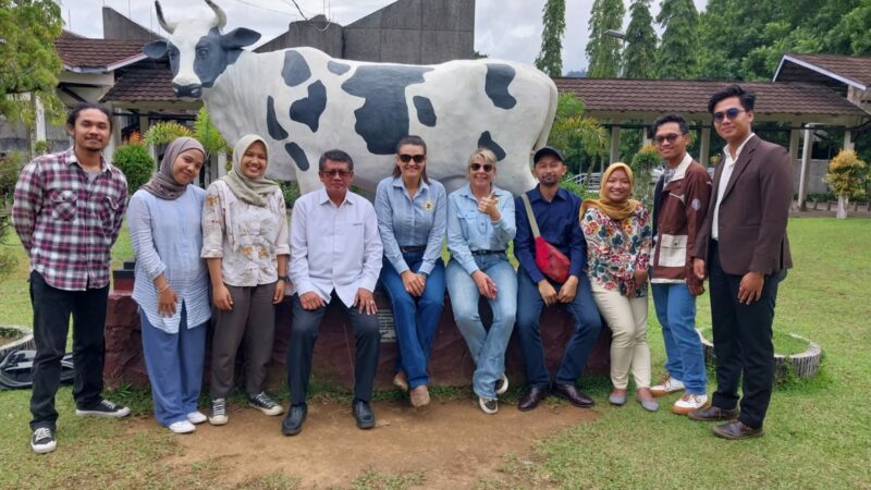 Mahasiswa Peternakan Unand Lolos Magang Industri Sapi Potong di Australia