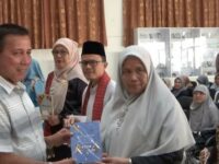 195 Guru di Padang Luncurkan 354 Judul Buku