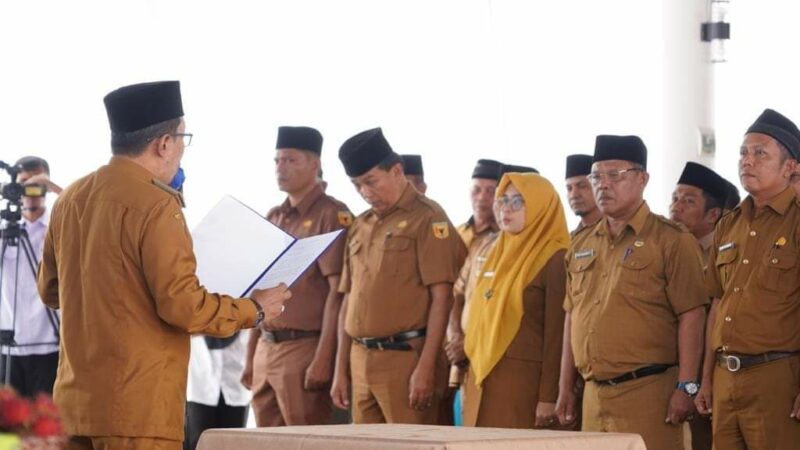 Bupati Tanah Datar Lantik 11 Pj Wali Nagari