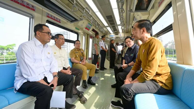 Jajal LRT Jabodebek, Jokowi: Keamanan dan Keselamatan Harus Diutamakan