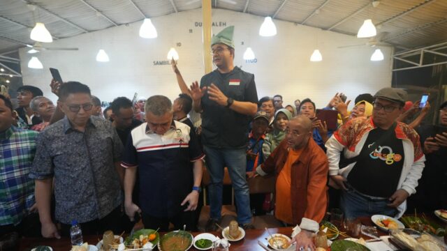 Anies Harapkan Relawan Sumbar Siap Kerja Keras untuk Kemenangan