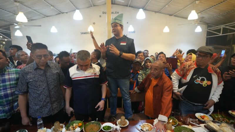 Anies Harapkan Relawan Sumbar Siap Kerja Keras untuk Kemenangan