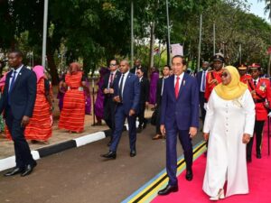 Kunjungan Perdana ke Tanzania, Presiden Jokowi Disambut Upacara Kenegaraan