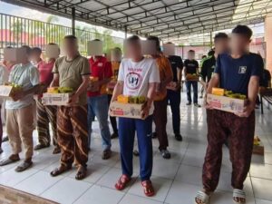 WBP Rutan Padang Diberi Asupan Vitamin dan Susu untuk Tingkatkan Imunitas