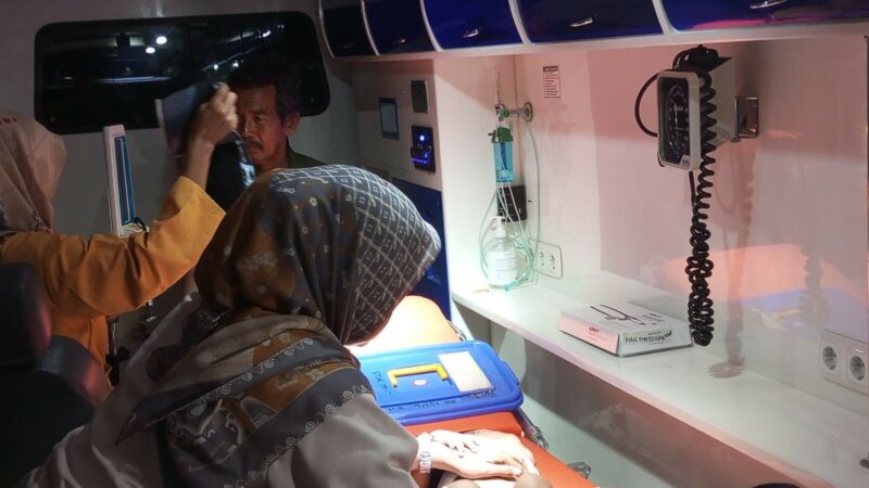 Sejumlah Warga Air Bangis Dilarikan ke Rumah Sakit Usai Berdemo