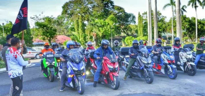 Sebanyak 120 pemotor dari berbagai penjuru nusantara mengikuti Touring Merdeka Big Max Indonesia bertajuk Explore Sumatra pada Jumat