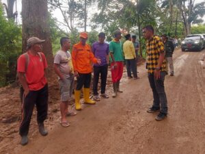 Bupati Limapuluh Kota, Safaruddin Datuak Bandaro Rajo menginstrusikan BPBD, Dinas Pekerjaan Umum dan dan dinas terkait lainnya