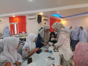 FKM Unand Sasar Remaja di Padang untuk Menjaring Penderita Diabetes