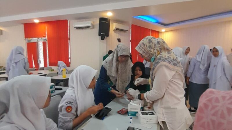 FKM Unand Sasar Remaja di Padang untuk Menjaring Penderita Diabetes