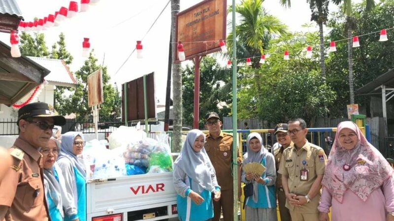 Apresiasi Bank Sampah Bunda Kreatif, Wako Padang: Tiap Kelurahan Harus Ada Bank Sampah