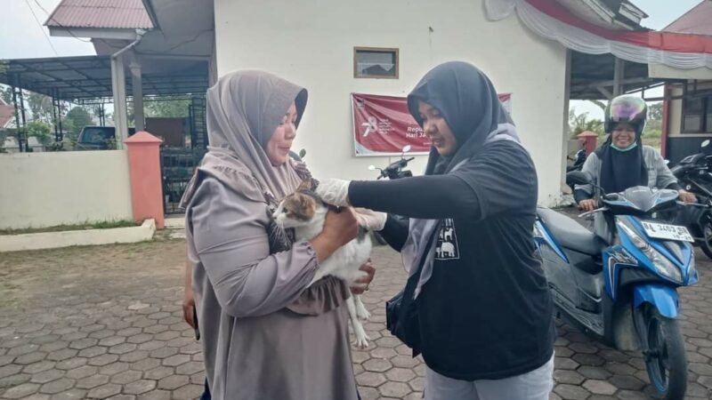 Pemko Padang Bagikan 500 Dosis Vaksin Rabies untuk Wilayah Pauh