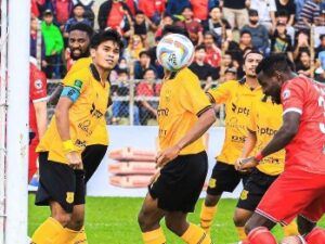 Penyerang Semen Padang FC Kenneth Ikechukwu Ngwoke