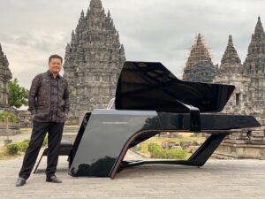 PPF 2023: Pianis Ananda Sukarlan Bakal Persembahkan Musik Sastra di Malam Penutupan