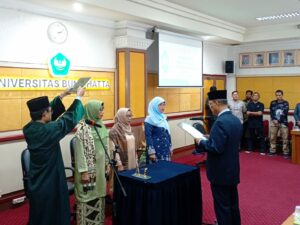 Rektor UBH Prof. Tafdil Husni Lantik 3 Dekan Perempuan