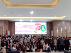 Ratusan mahasiswa UIN IB Padang dilibatkan untuk pendamping Proses Produk Halal (PPH). [Foto: Dok. UIN IB Padang]