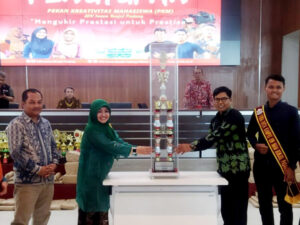 Penutupan secara resmi PKM-U 2023. [Foto: Dok. UIN IB Padang]