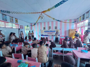 Bakti sosial Racana Rohana Kudus Gudep UIN IB Padang di Gorontalo. [Foto: Dok. UIN IB Padang]