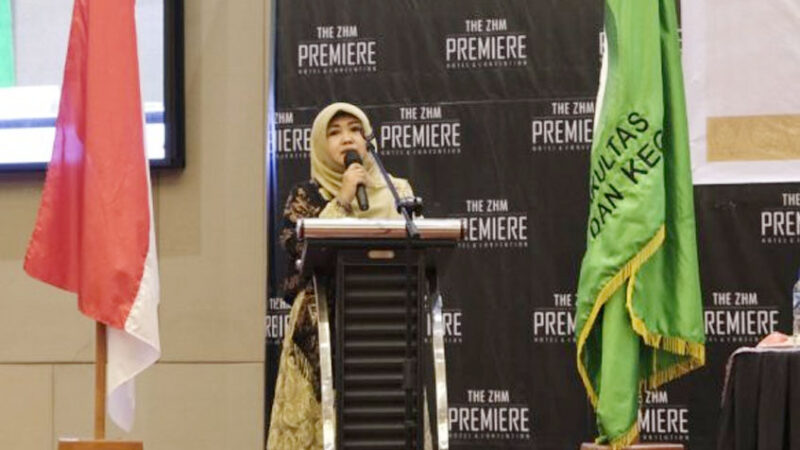 Martin Kustati, Rektor UIN Imam Bonjol Padang. [Foto: Dok. UIN IB Padang]