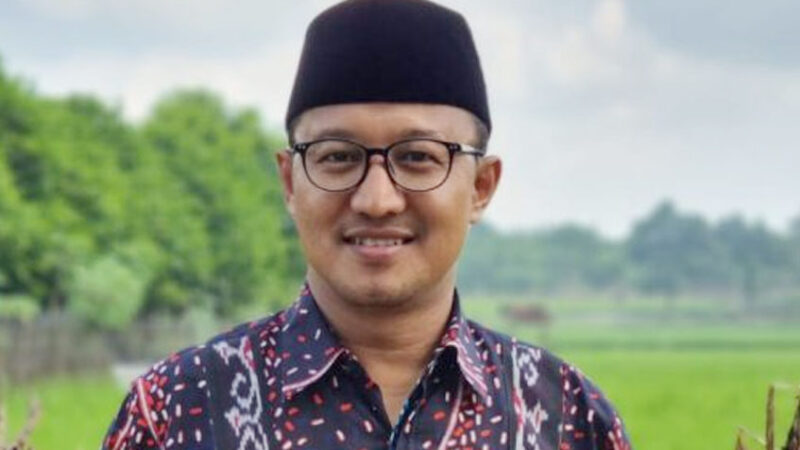 Koordinator Pokja Humas Publikasi PMB Nasional, Rikza Chamami. [Foto: Dok. UIN IB Padang]