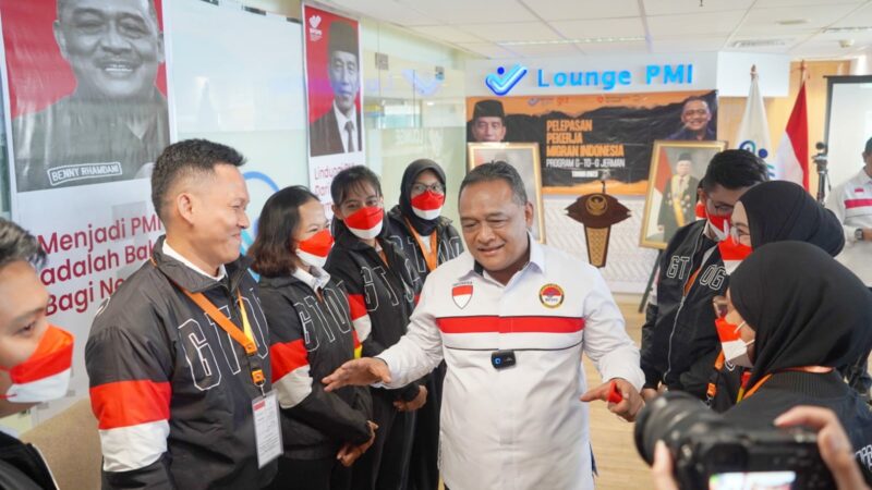 Badan Pelindungan Pekerja Migran Indonesia (BP2MI) melepas 12 pekerja migran Indonesia (PMI) untuk bekerja di Jerman melalui skema G to G atau dari pemerintah ke pemerintah, Senin (11/9/2023).