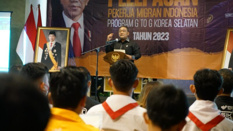 Badan Pelindungan Pekerja Migran Indonesia (BP2MI) kembali melepas PMI ke Korea Selatan (Korsel) dan Taiwan, Selasa (12/9/2023)