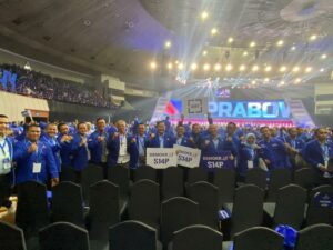 DPD Partai Demokrat secara terbuka menyatakan dukungan kepada Prabowo Subianto di Pilpres 2024. Hal itu disampaikan Agus Harimurti Yudhoyono