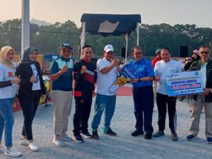 Bank Nagari Serahkan 1 Unit Mobil Patroli untuk Unand